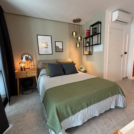 Bed and Breakfast Victoria Loft à Castell de Ferro Extérieur photo