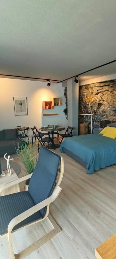 Bed and Breakfast Victoria Loft à Castell de Ferro Extérieur photo